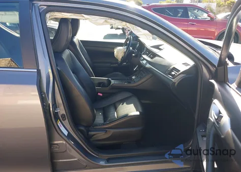 2012 Lexus Ct 200H Premium из США, поврежденный, VIN JTHKD5BHXC2054877